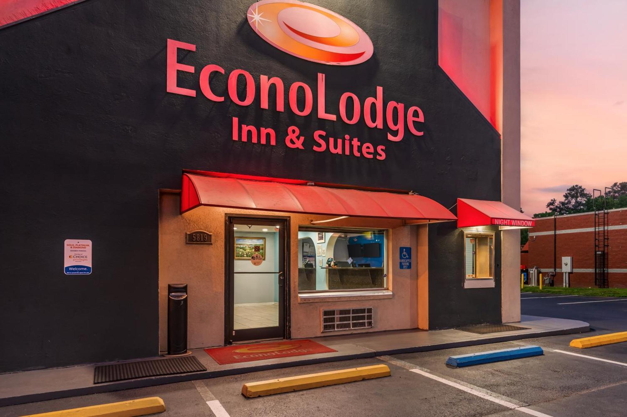 Econo Lodge Inn & Suites I-64 & Us 13 Virginia Beach Exterior foto